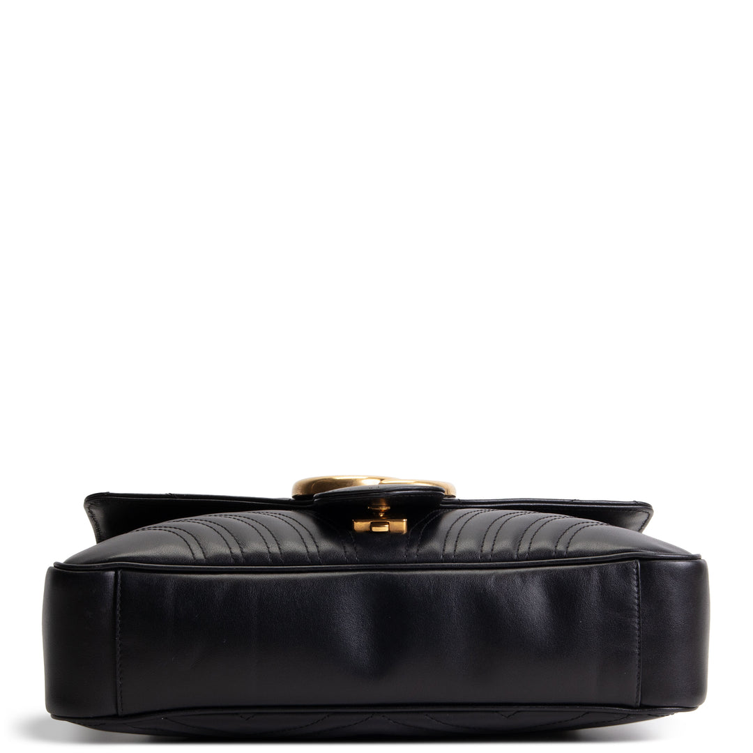 GUCCI GG Marmont Flap Bag