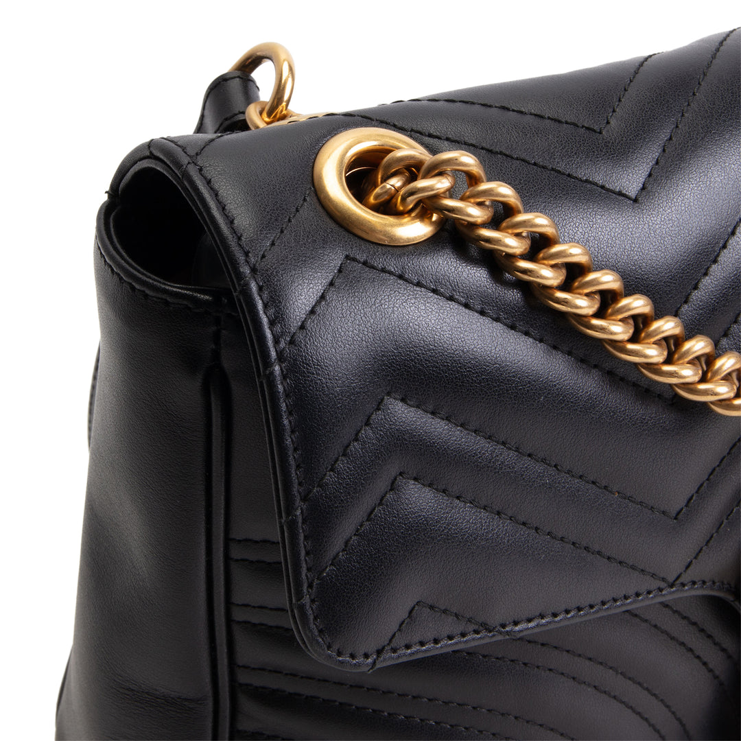 GUCCI GG Marmont Flap Bag