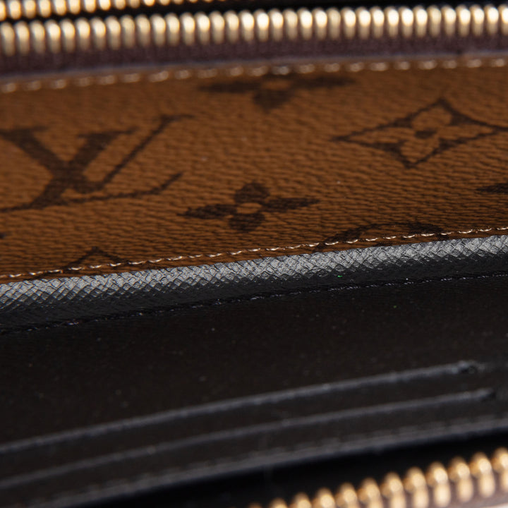 LOUIS VUITTON Monogram Reverse Clemence Wallet