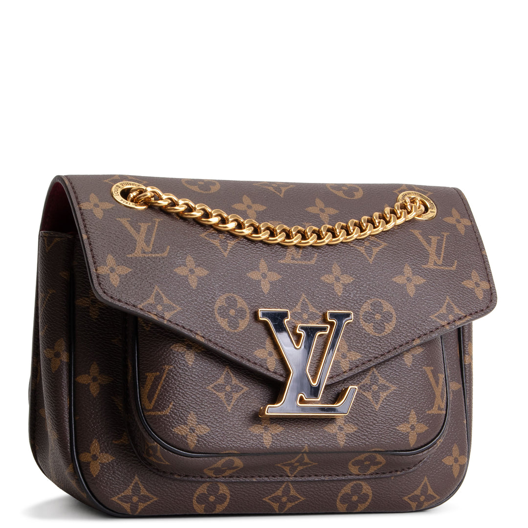 LOUIS VUITTON Passy Monogram