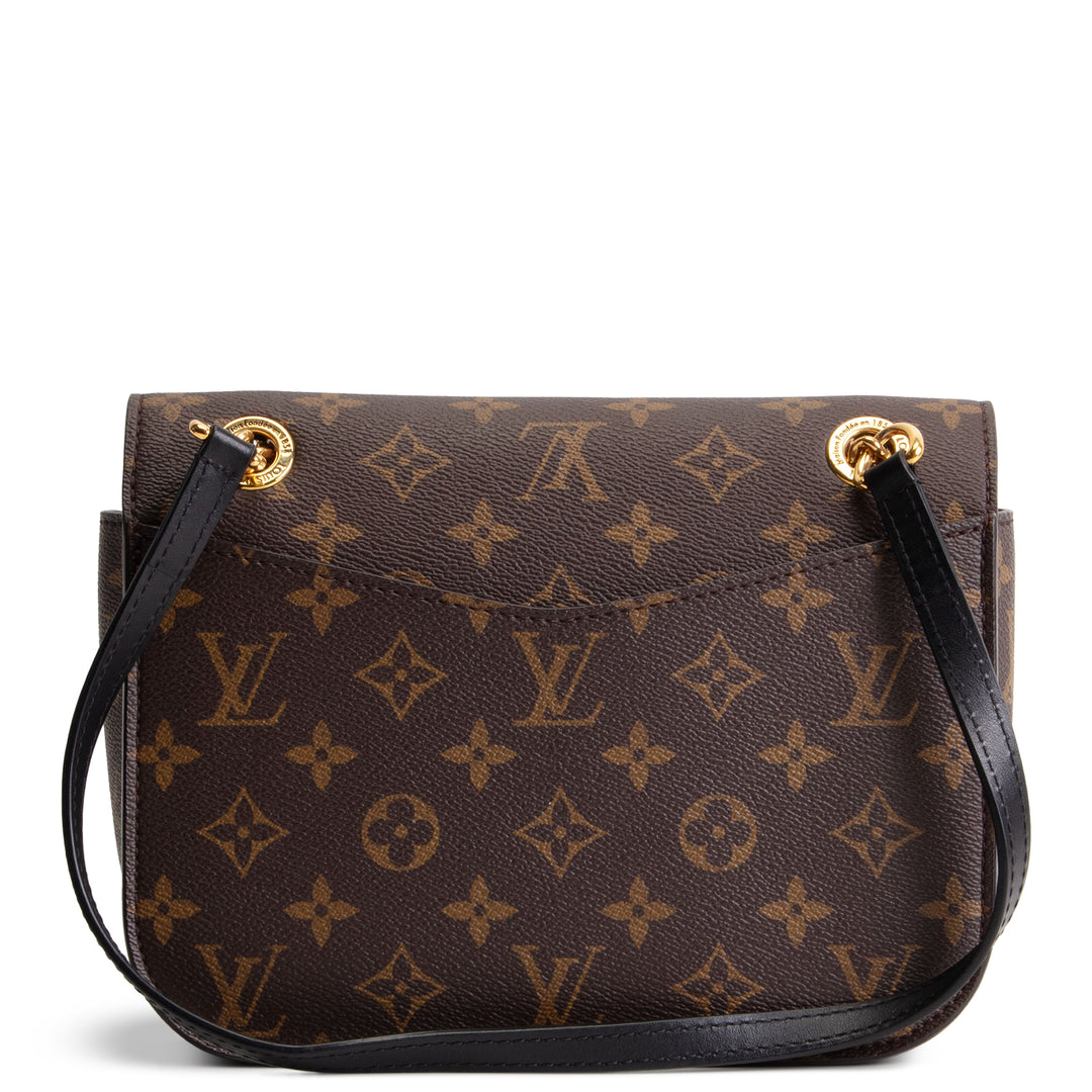 LOUIS VUITTON Passy Monogram