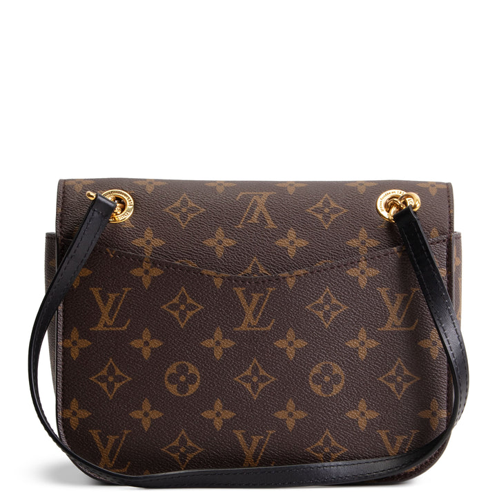 LOUIS VUITTON Passy Monogram