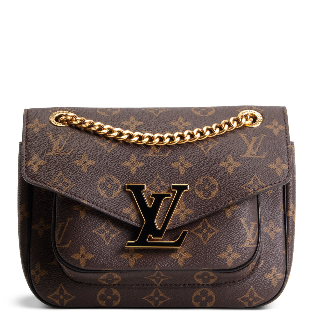 LOUIS VUITTON Passy Monogram
