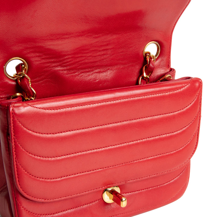 CHANEL Vintage Mini Horizontal Quilt Double Flap Bag