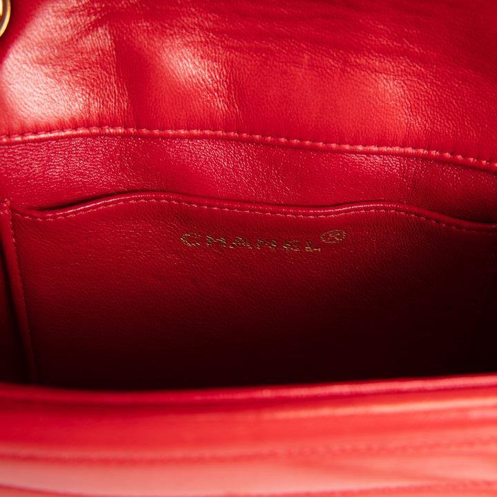 CHANEL Vintage Mini Horizontal Quilt Double Flap Bag
