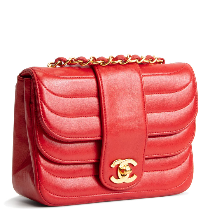 CHANEL Vintage Mini Horizontal Quilt Double Flap Bag
