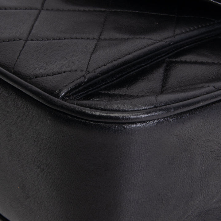 CHANEL Vintage Quilted Bijoux Flap Bag