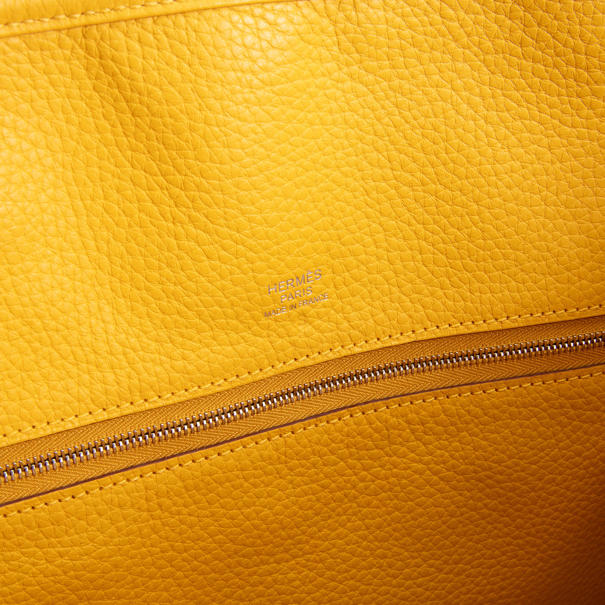 HERMES Toile Victoria II Cabas Tote 35 - Soleil