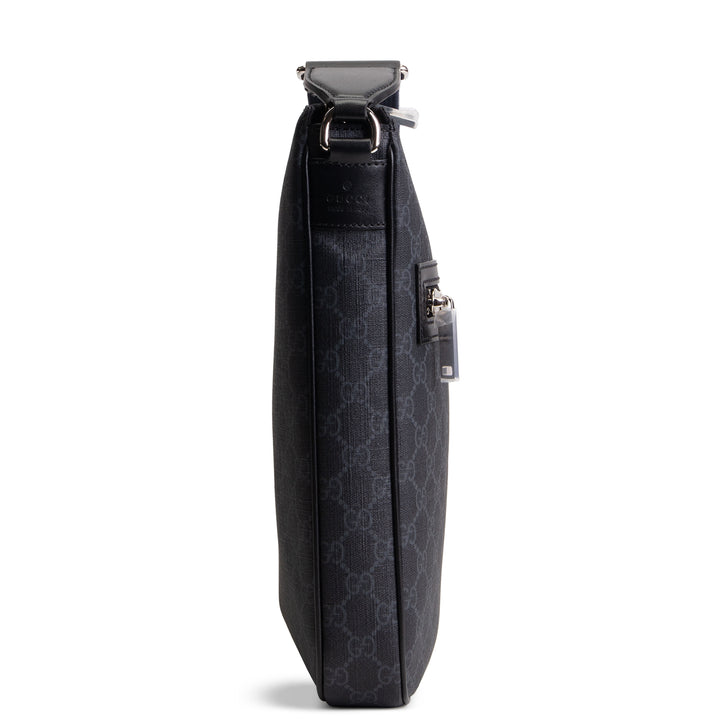 GUCCI GG Supreme Messenger XL - Black
