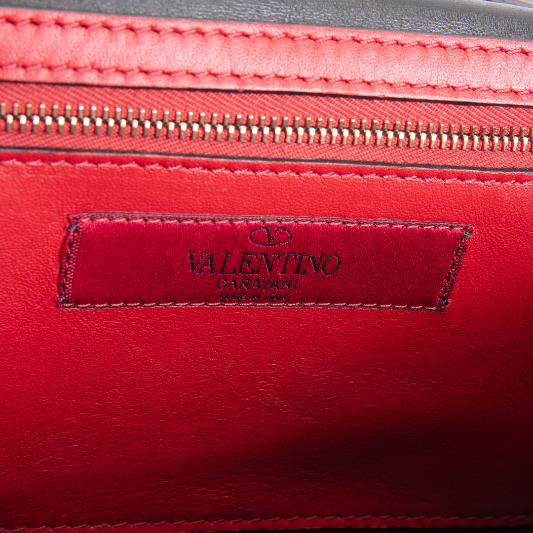 VALENTINO Rockstud Wallet on Chain - Metallic Rose
