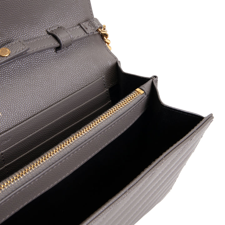 SAINT LAURENT Cassandre Envelope Wallet on Chain - Grey