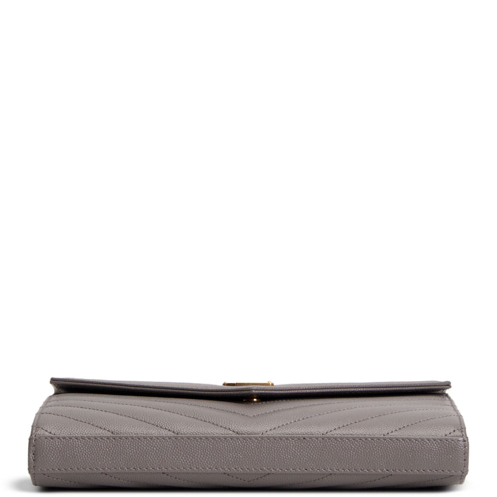 SAINT LAURENT Cassandre Envelope Wallet on Chain - Grey