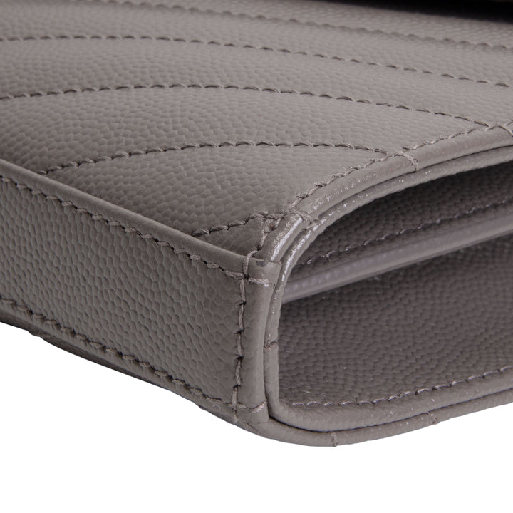 SAINT LAURENT Cassandre Envelope Wallet on Chain - Grey
