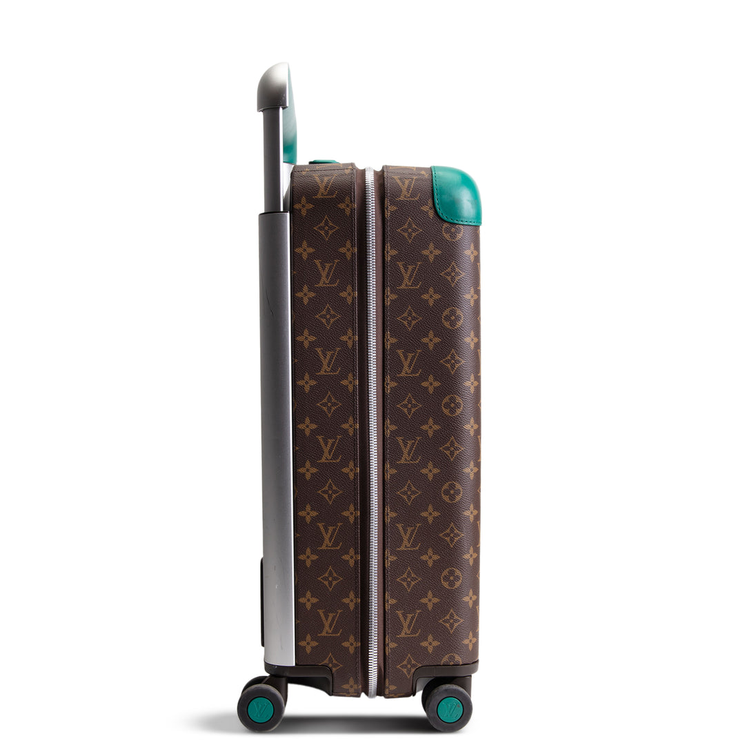 LOUIS VUITTON Monogram Horizon 55 Rolling Luggage