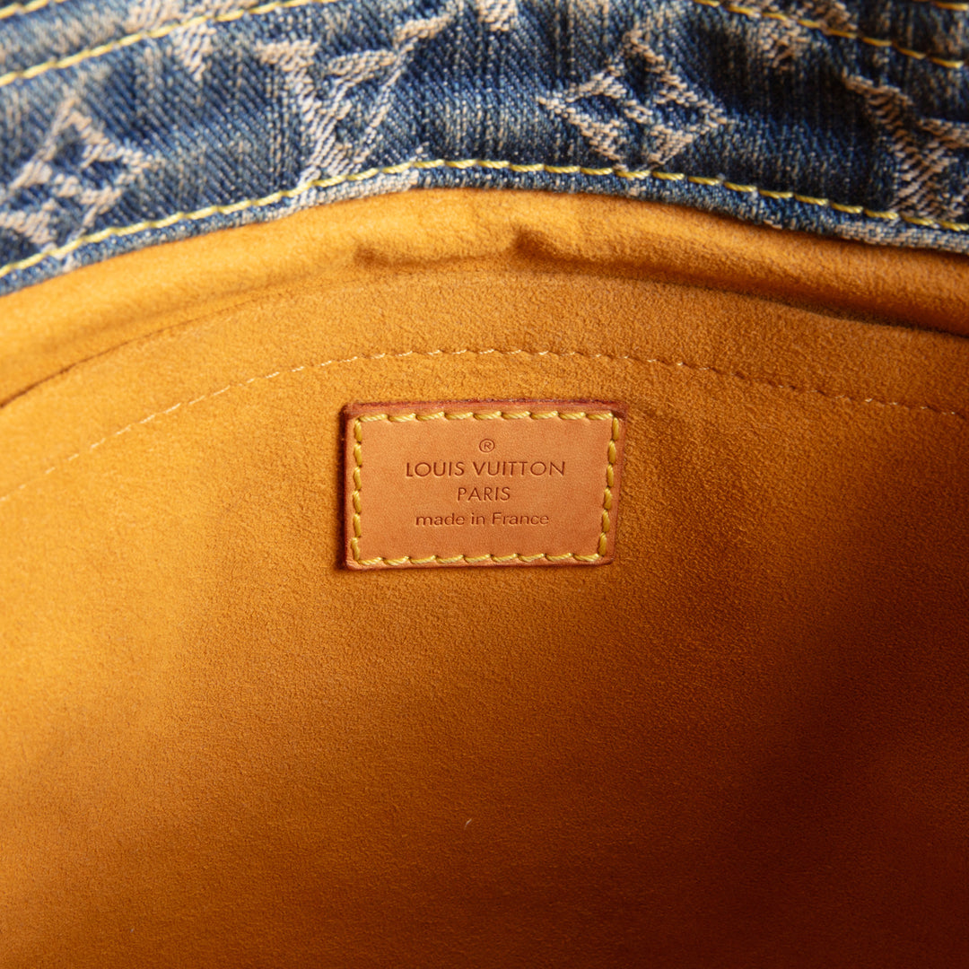 LOUIS VUITTON Denim Sac Plat - Blue