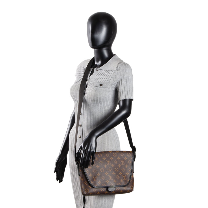 LOUIS VUITTON Monogram Macassar Magnetic Messenger OUTLET FINAL SALE