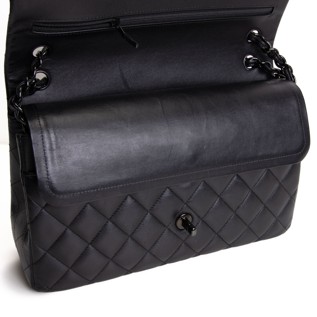 CHANEL Jumbo Double Flap So Black
