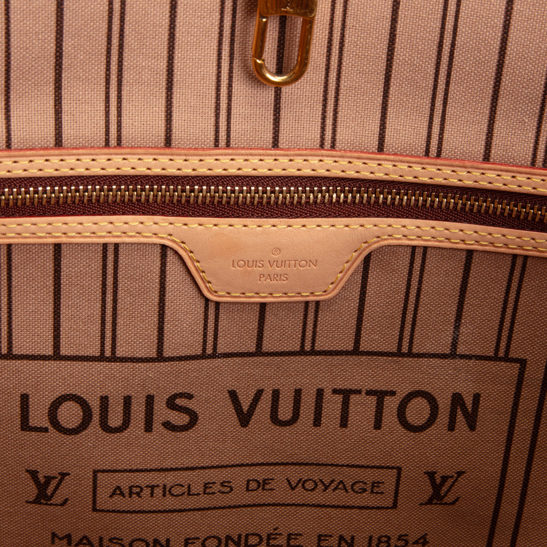LOUIS VUITTON Monogram Neverfull MM w/ Pouch