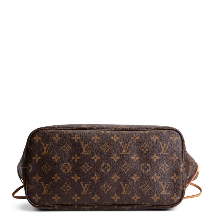 LOUIS VUITTON Monogram Neverfull MM w/ Pouch