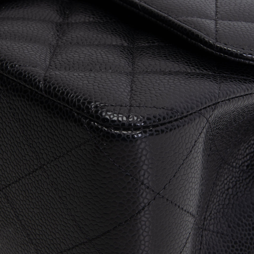 CHANEL Jumbo Double Flap - Quilted Caviar - Black