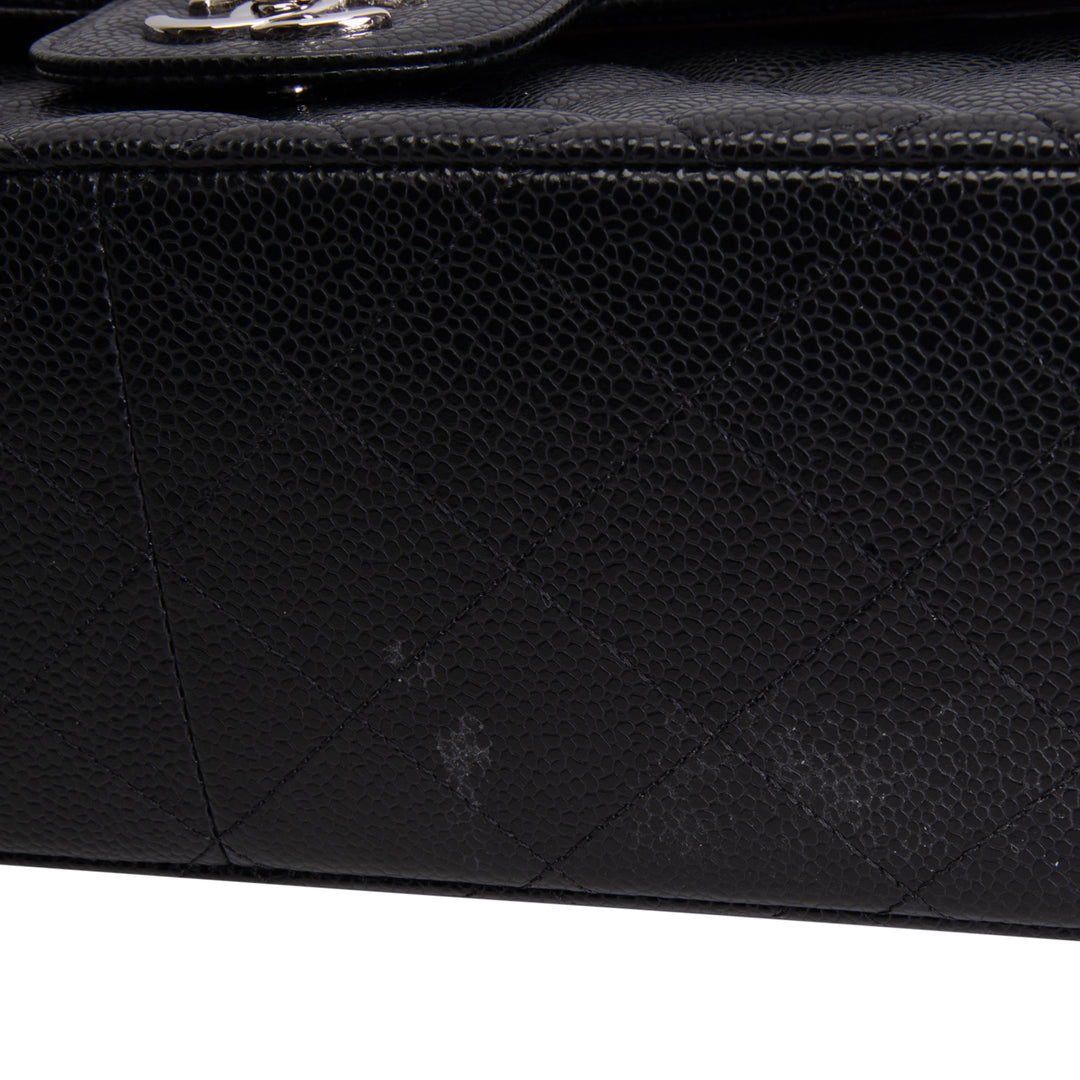 CHANEL Jumbo Double Flap - Quilted Caviar - Black
