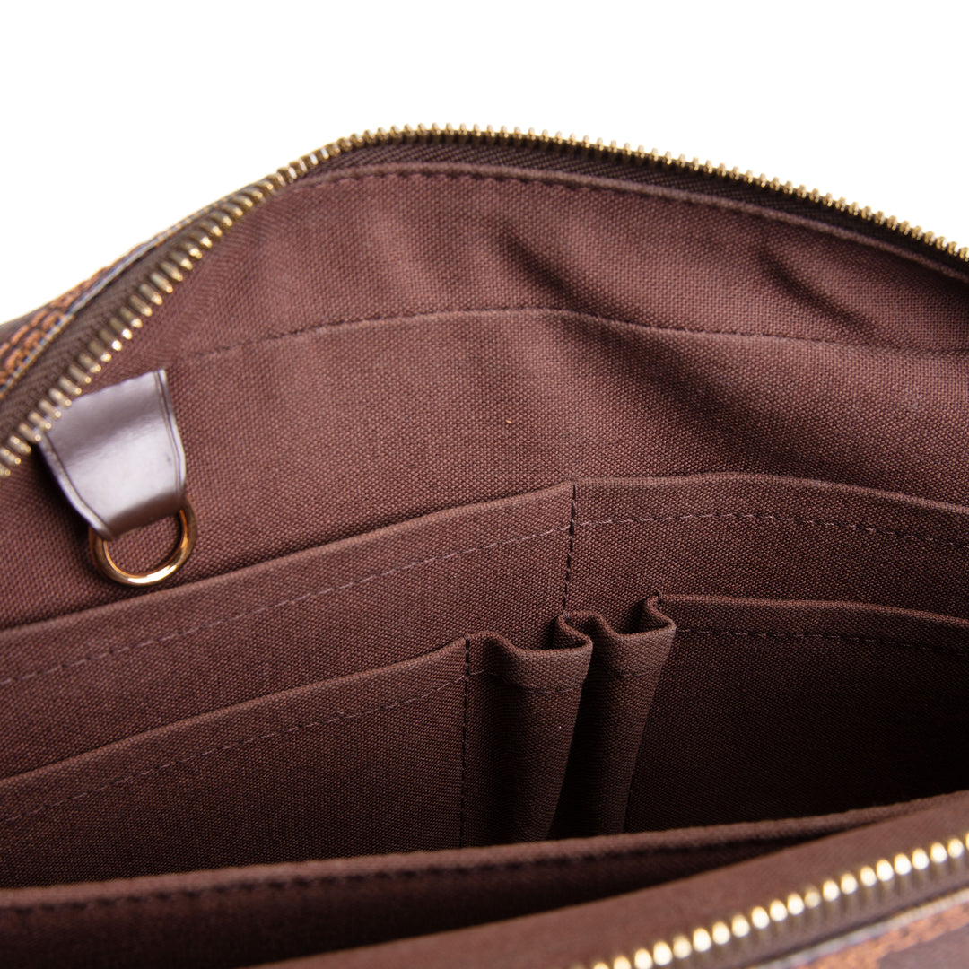 LOUIS VUITTON Shelton Messenger Damier Ebene MM