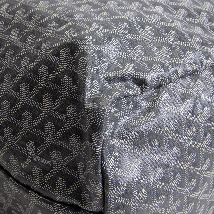 GOYARD Goyardine St. Louis w/ Pouch - Grey