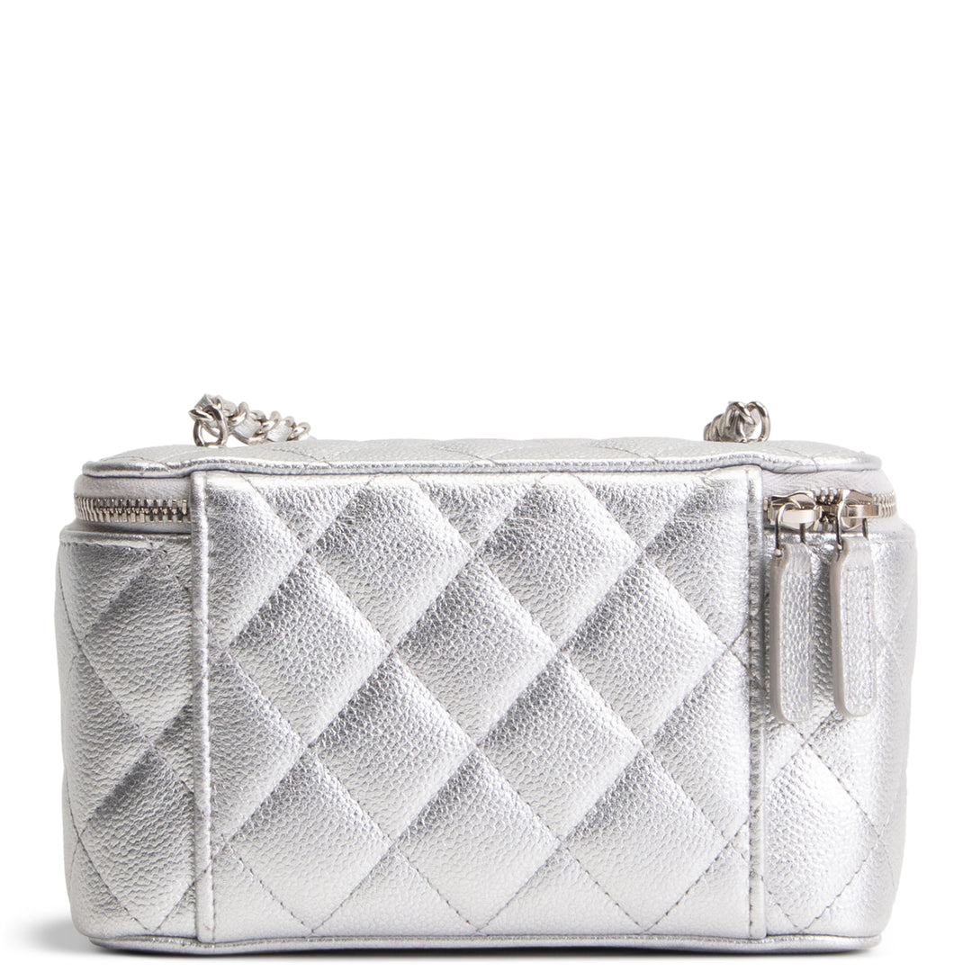 CHANEL Small Vanity Case - Metallic Silver Quilted Caviar