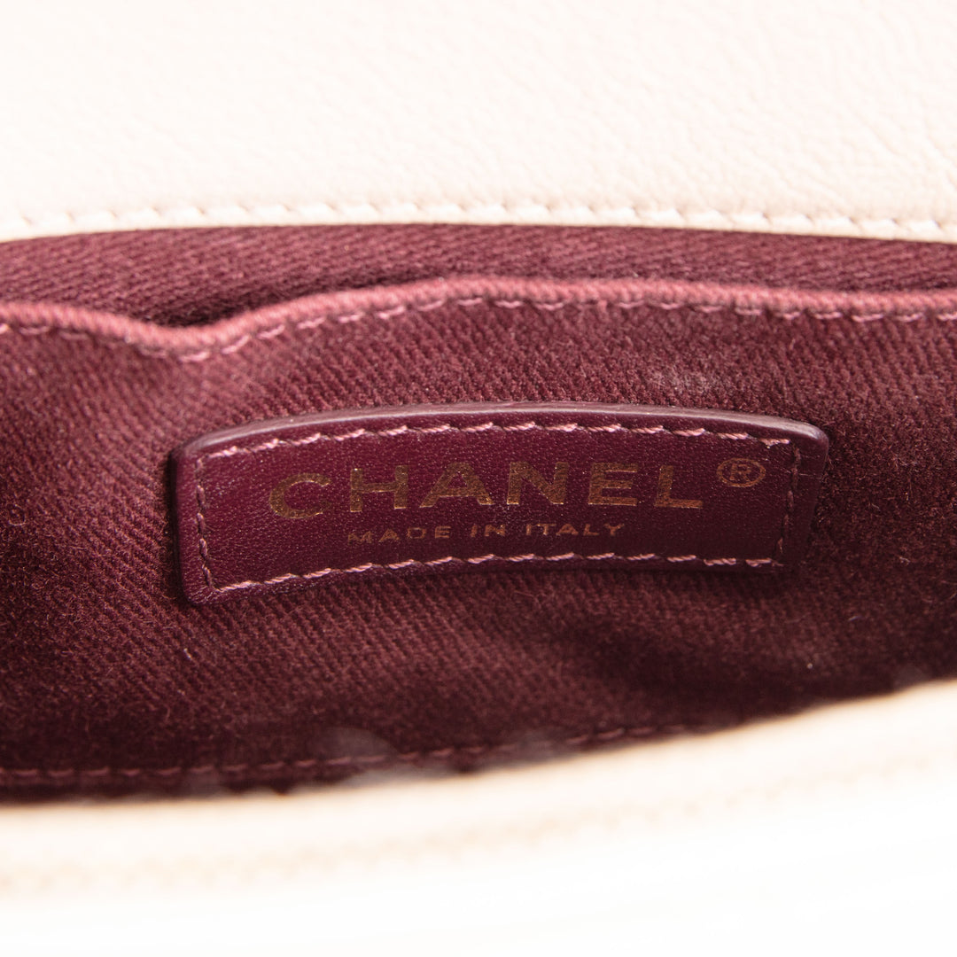 CHANEL Leather Coco Curve Flap Bag - Ivory