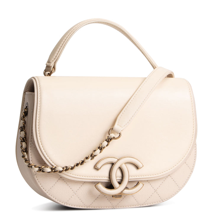 CHANEL Leather Coco Curve Flap Bag - Ivory