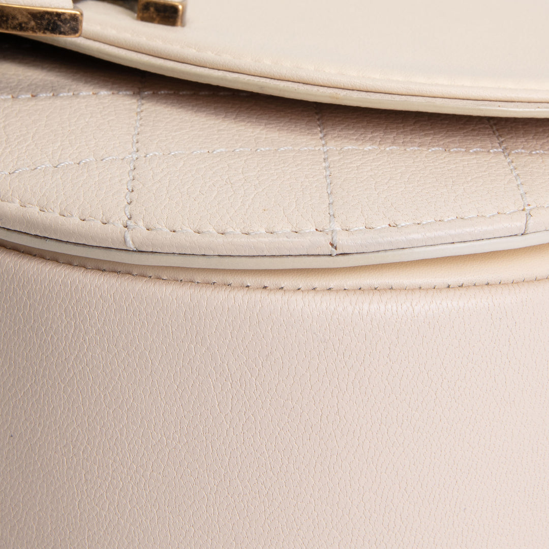 CHANEL Leather Coco Curve Flap Bag - Ivory