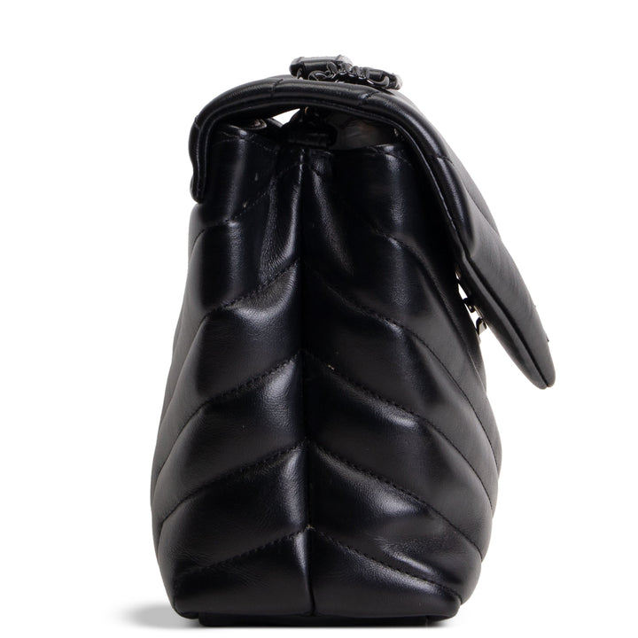 SAINT LAURENT Small Loulou - Black