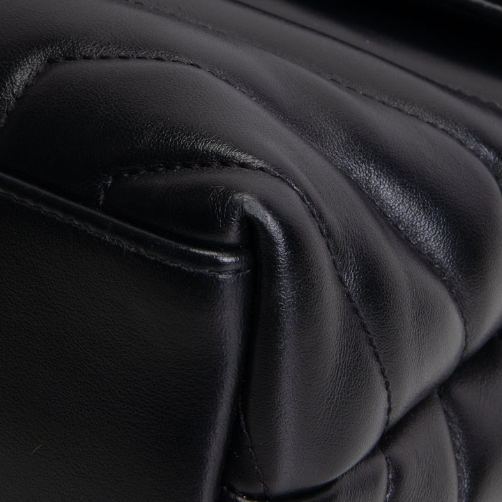 SAINT LAURENT Small Loulou - Black
