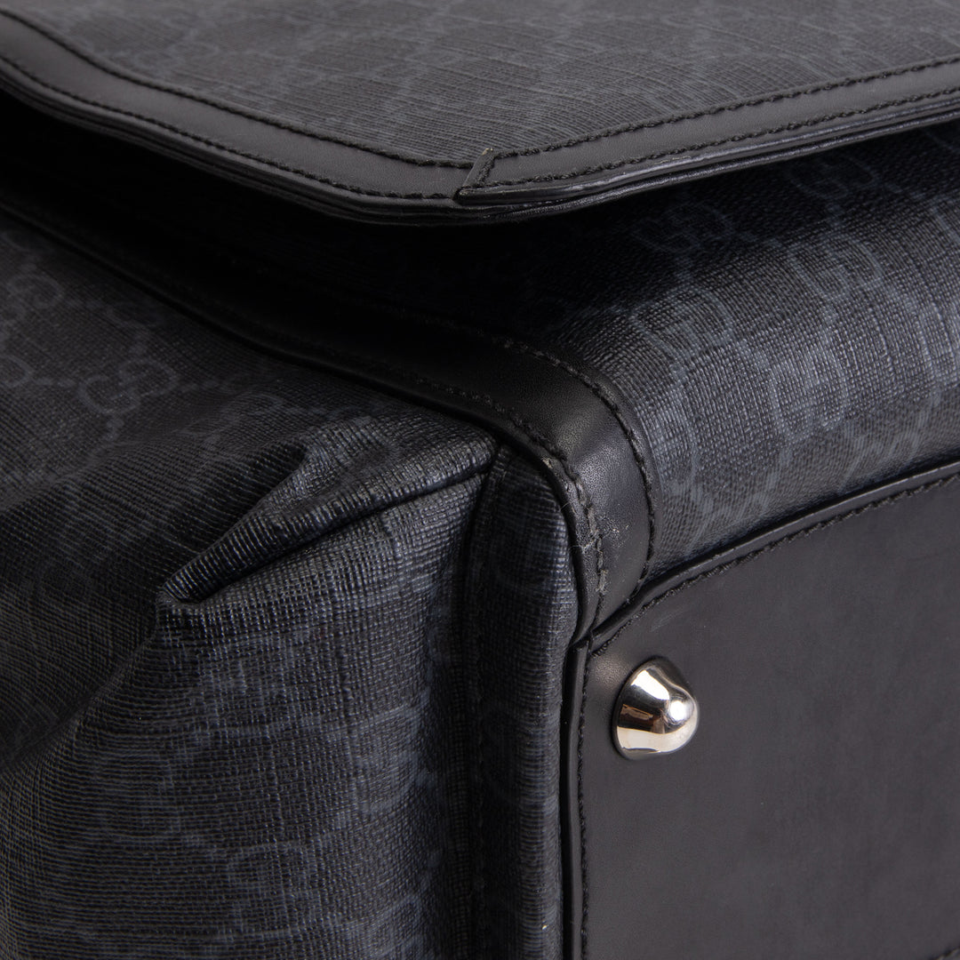 GUCCI GG Supreme Diaper Bag - Black OUTLET FINAL SALE