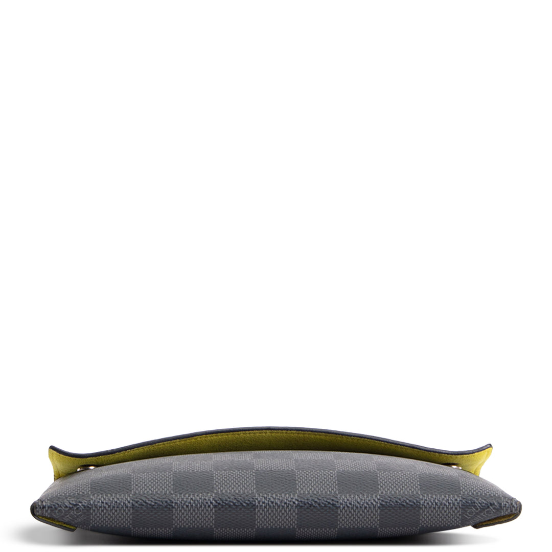 LOUIS VUITTON Damier Graphite Alpha Triple Pouch