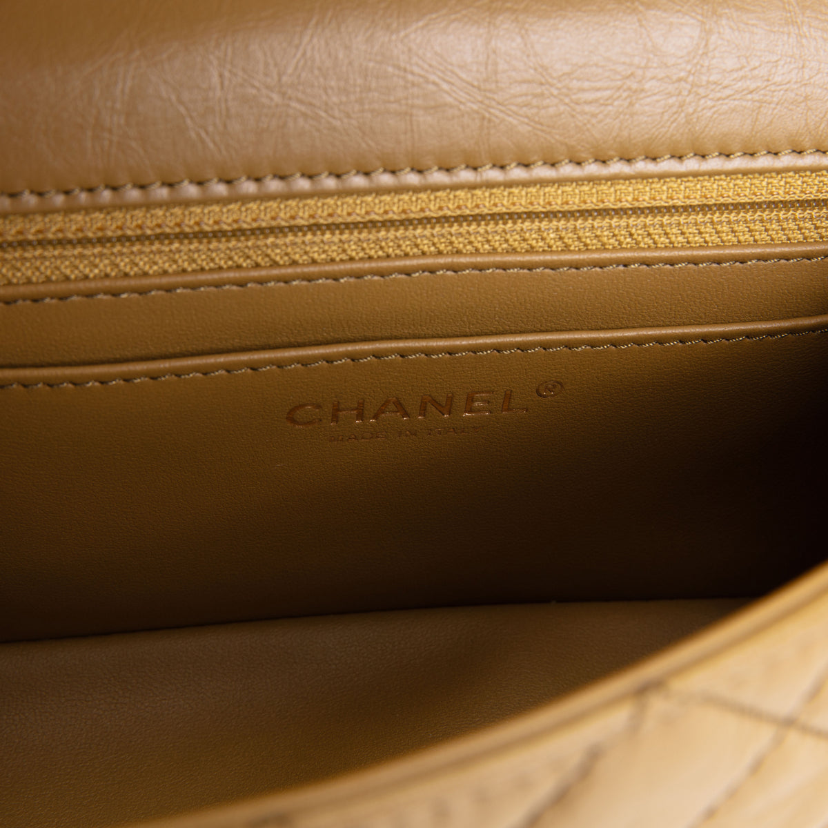 CHANEL 2.55 Reissue Flap Miar - Aged Calfskin