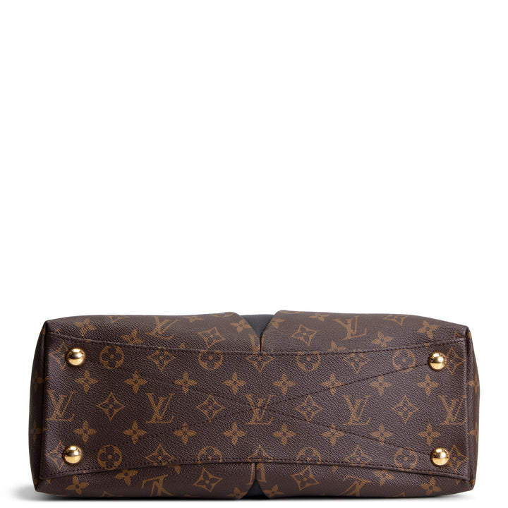 LOUIS VUITTON Monogram V Tote MM
