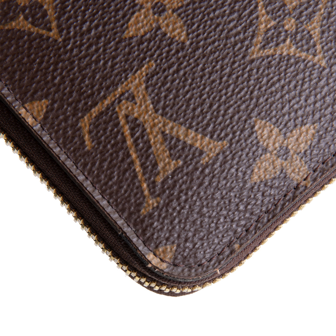 LOUIS VUITTON Monogram Zippy Wallet