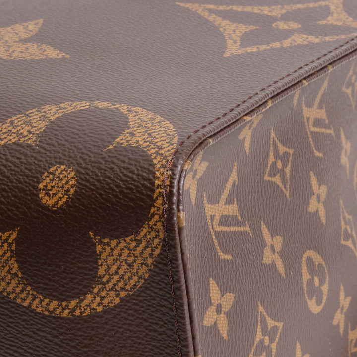 LOUIS VUITTON Monogram Reverse Onthego MM