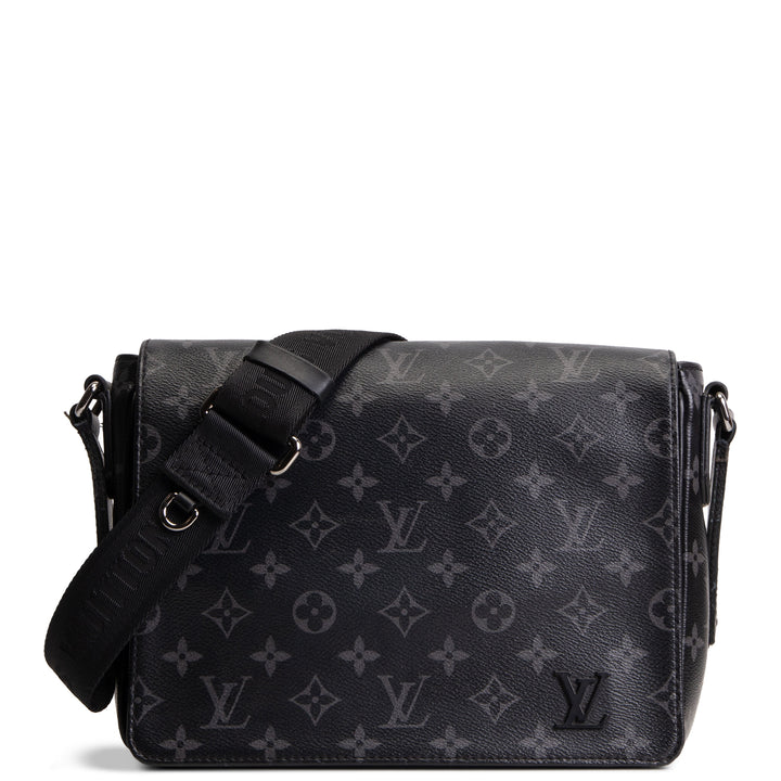 LOUIS VUITTON District PM Messenger - Eclipse Monogram