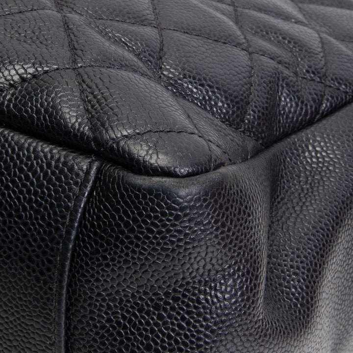 CHANEL Caviar Quilted Grand Shopping Tote - Black