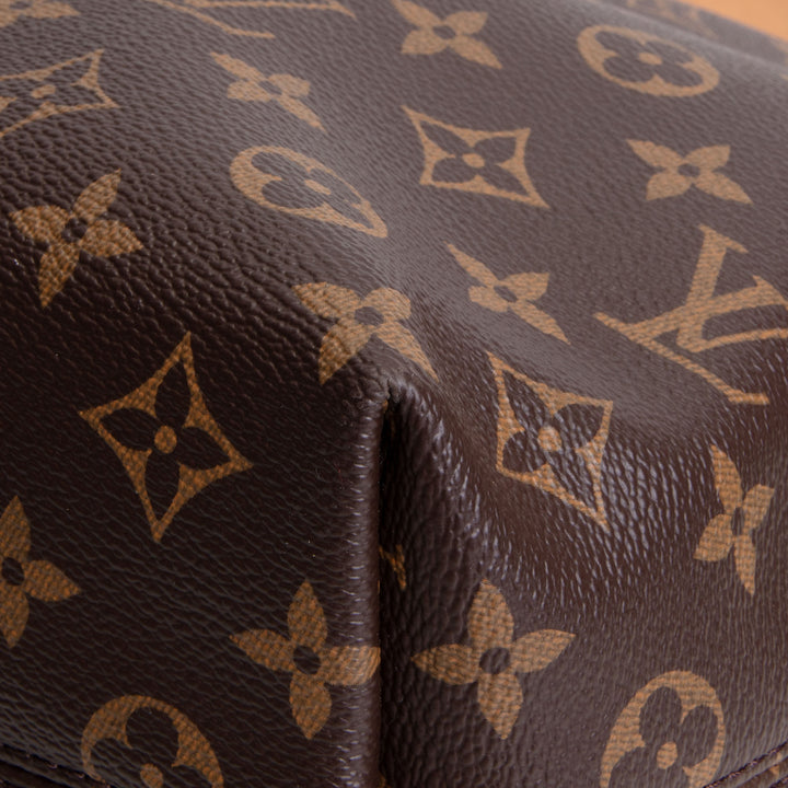 LOUIS VUITTON Monogram Graceful PM