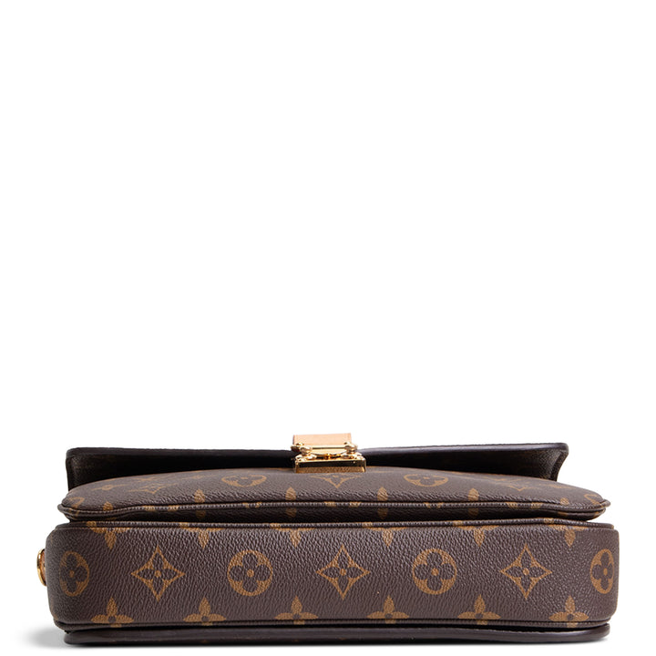LOUIS VUITTON Monogram Pochette Metis