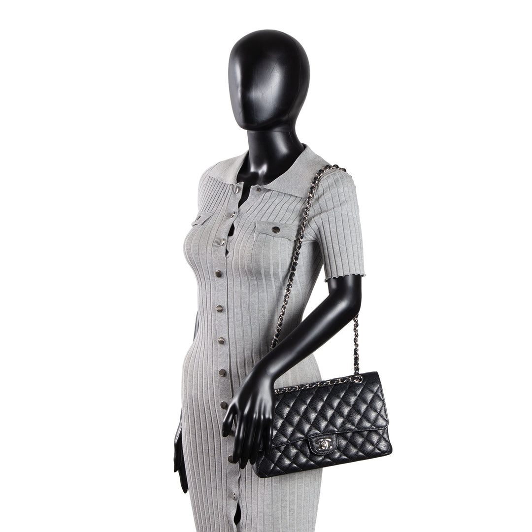 CHANEL Classic Medium Double Flap