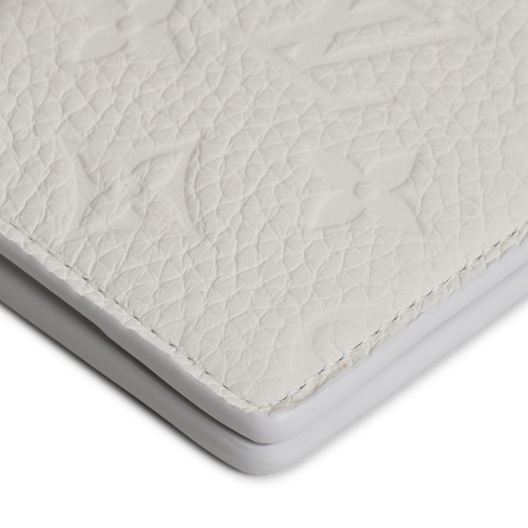 LOUIS VUITTON Taurillon Monogram Pocket Organizer - White