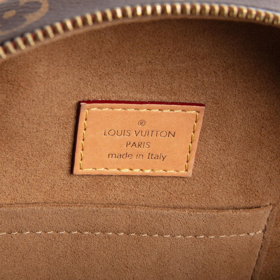 LOUIS VUITTON Monogram Boite Chapeau