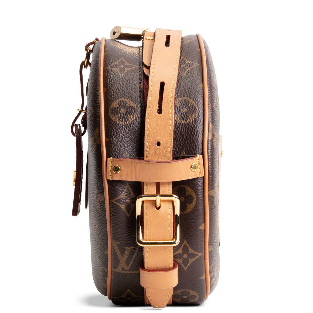 LOUIS VUITTON Monogram Boite Chapeau