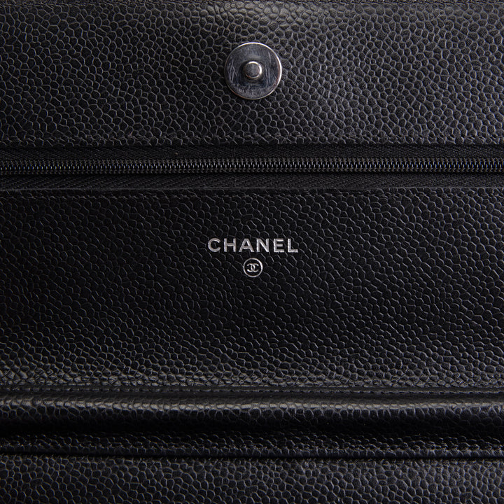 CHANEL Caviar Wallet on Chain - Black