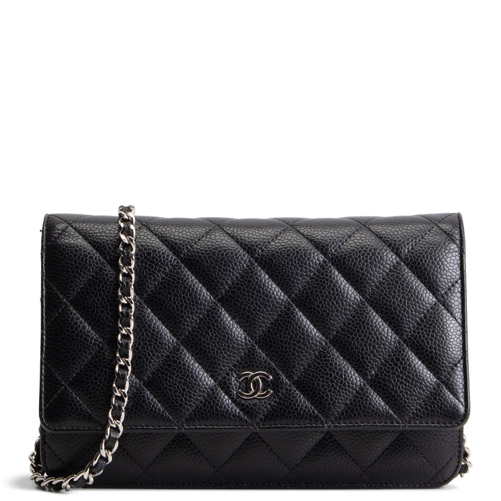 CHANEL Caviar Wallet on Chain - Black