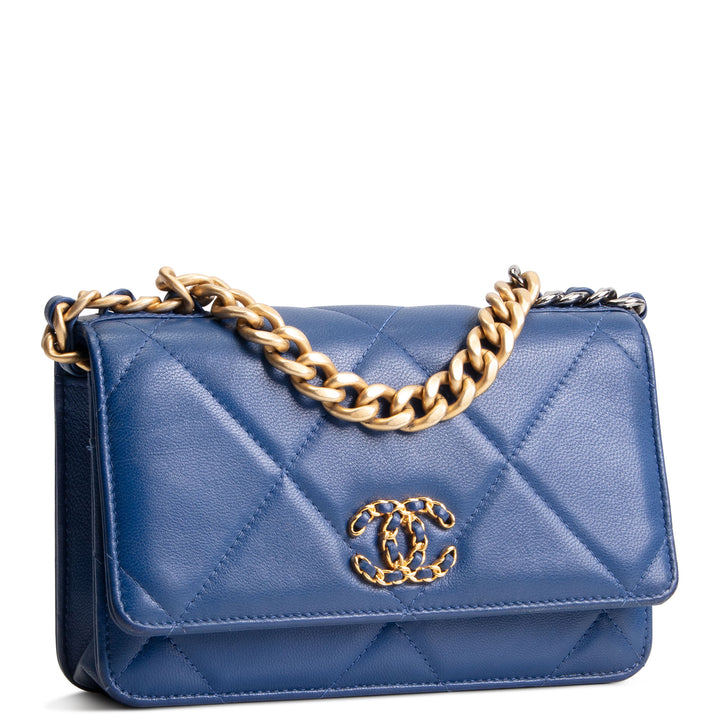 CHANEL 19 Wallet on Chain - Navy OUTLET FINAL SALE